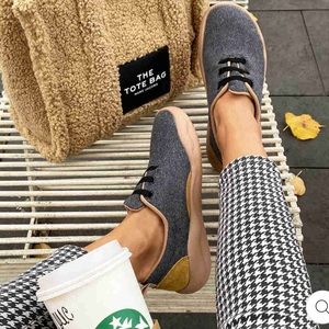 UIN Segovia Deep Grey Women’s Shoes NWT